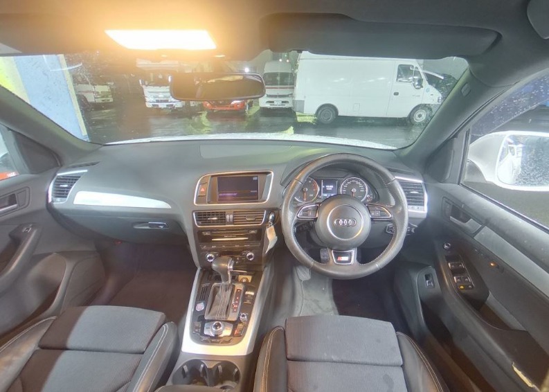 AUDI Q5 2013 WHITE